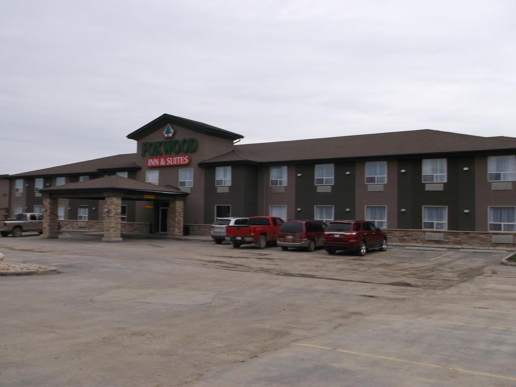 Foxwood Inn And Suites Fox Creek المظهر الخارجي الصورة