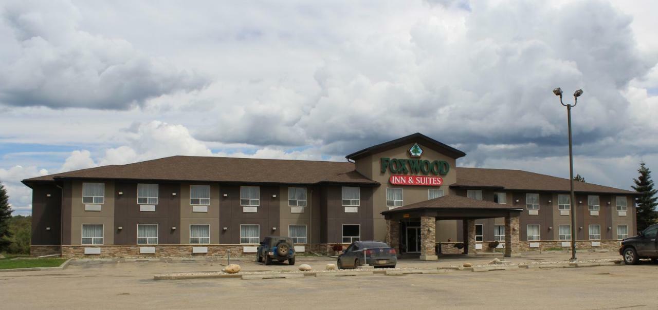 Foxwood Inn And Suites Fox Creek المظهر الخارجي الصورة